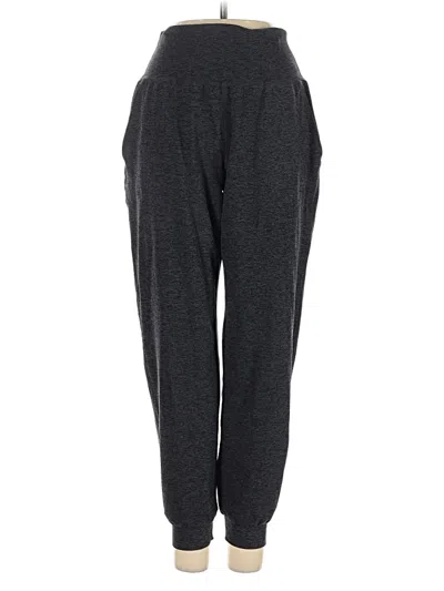 Pre-owned Beyond Yoga Sweatpants In Gray