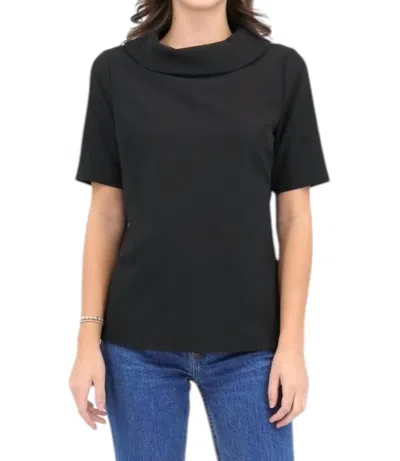 Estelle And Finn Collar Tunic Top In Black In Black