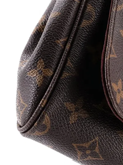 Pre-owned Louis Vuitton Favorite Handbag Monogram Canvas Mm Crossbody Bag In Brown