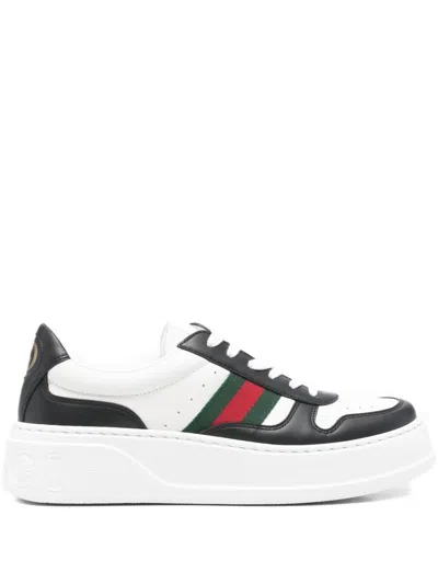 Gucci Chunky B Leather Sneakers In Black