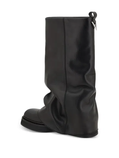 Attico Robin Black Boots With Square Toe And Logo Plaque On The Rear In Leather Woman In Multi