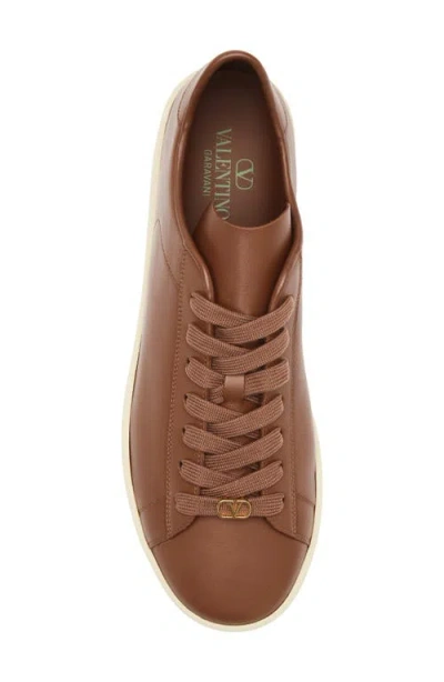 Valentino Garavani Royco Trainer In Nappa Calfskin In Tobacco