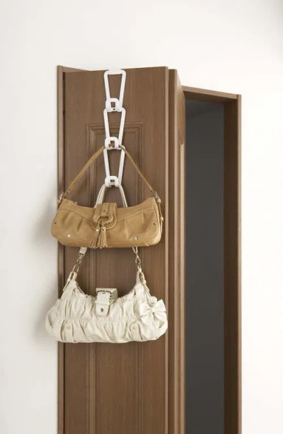 Yamazaki Cascading Storage Hooks In Transparent
