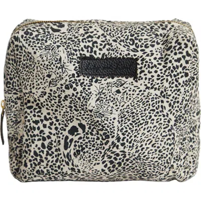 Lily And Lionel London Print Wash Bag In Multi