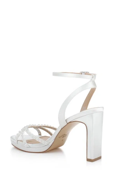 Jewel Badgley Mischka Women's Iona Sandals In White
