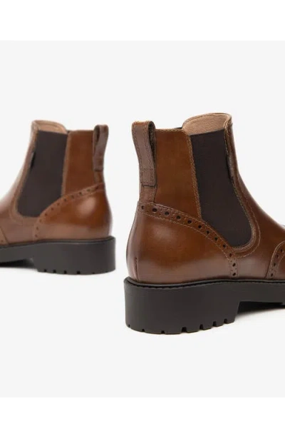 Nerogiardini Wingtip Chelsea Boot In Brown