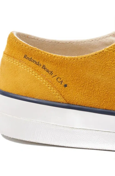 Fortela Redondo Suede Sneakers By Mr. Fliks In Yellow