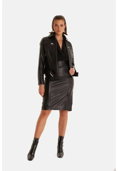 Furniq Uk Imogen Leather Blazer In Black