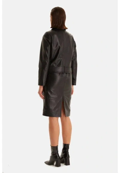 Furniq Uk Imogen Leather Blazer In Black