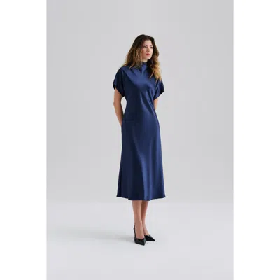 Malina Alivia Short Sleeve Satin Midi Dress In Blue