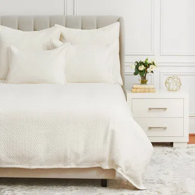 Elisabeth York Pernille Ivory King Duvet Cover In White