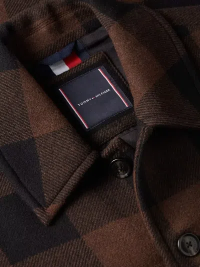 Tommy Hilfiger Stylish Check Pattern Collared Short Jacket In Brown