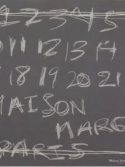 Maison Margiela Graphic Print Scarf For Everyday Wear In Black