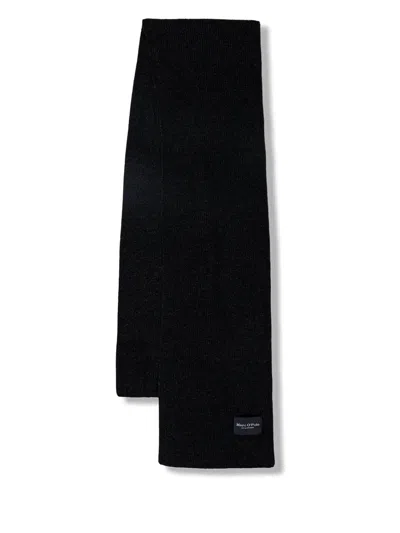 Marc O'polo Logo-patch Beanie Hat Set In Black