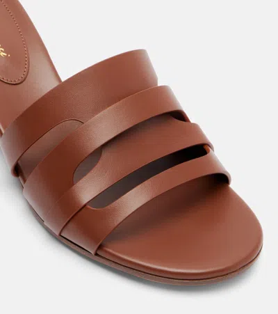 Gianvito Rossi 35 Leather Mules In Multi