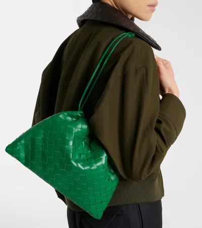 Bottega Veneta Intrecciato Small Leather Pouch In Green