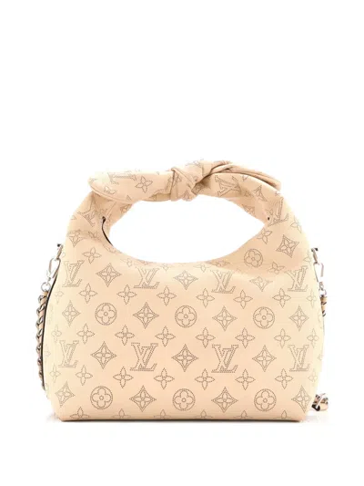 Pre-owned Louis Vuitton Why Knot Mahina Leather Pm Shoulder Bag In Neutral