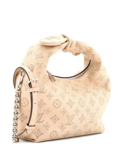 Pre-owned Louis Vuitton Why Knot Mahina Leather Pm Shoulder Bag In Neutral