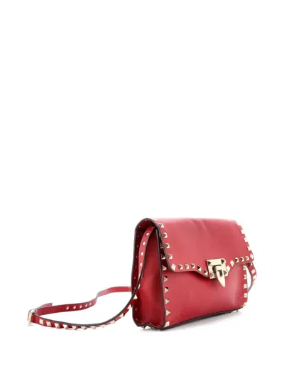 Pre-owned Valentino Garavani Rockstud Flip Lock Flap Bag Leather Medium Crossbody Bag In Red