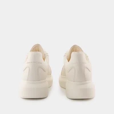Alexander Mcqueen Oversized Sneakers In Neutral