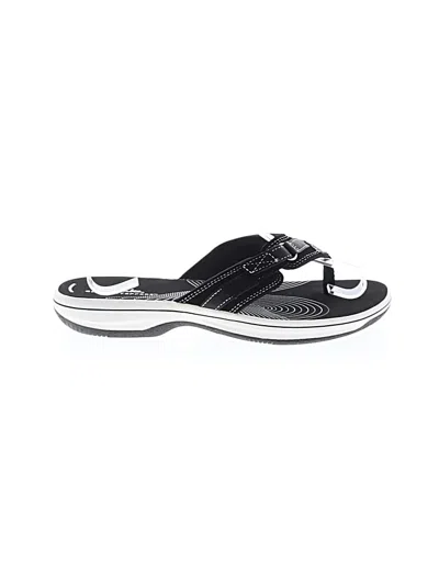 Pre-owned Clarks Sandals In Black