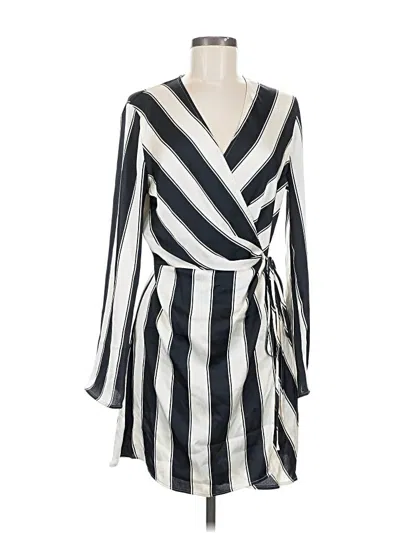 Pre-owned H&m Casual Dress In White