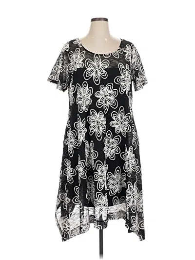 Pre-owned Signature By Robbie Bee Casual Dress In Black