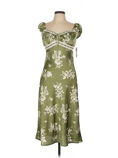 Inspired Hearts Cocktail Dress In Green