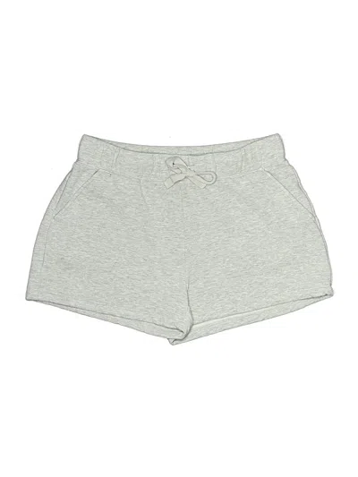 Pre-owned Quince Shorts In Gray