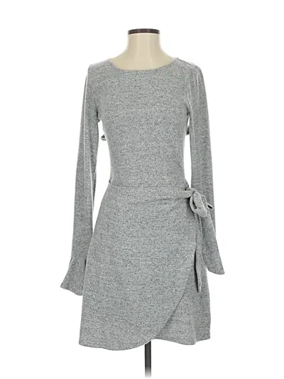 Pre-owned Lulus Casual Dress In Gray