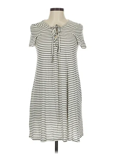 Pre-owned Billabong Casual Dress In Gray