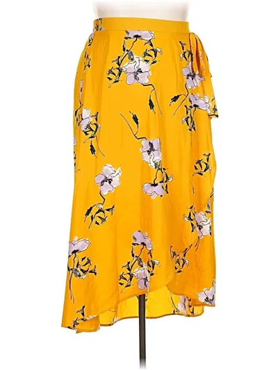 Pre-owned Le Lis Casual Skirt In Yellow