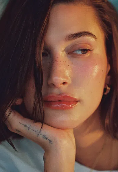 Rhode Peptide Lip Treatment Nourishing Glaze  Vanilla 0.3oz/10ml In Gray