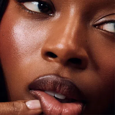 Rhode Peptide Lip Shape Move In Nude