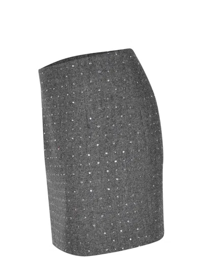 A Paper Kid Gonna  In Gray