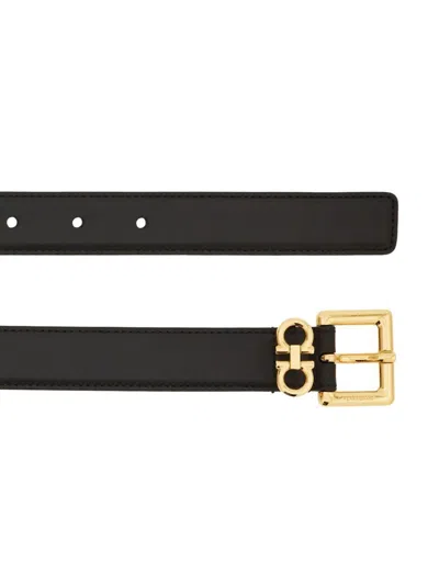 Ferragamo Double Gancini Smooth Leather Slim Belt In Black