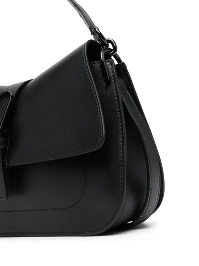 Furla Flow M In Black