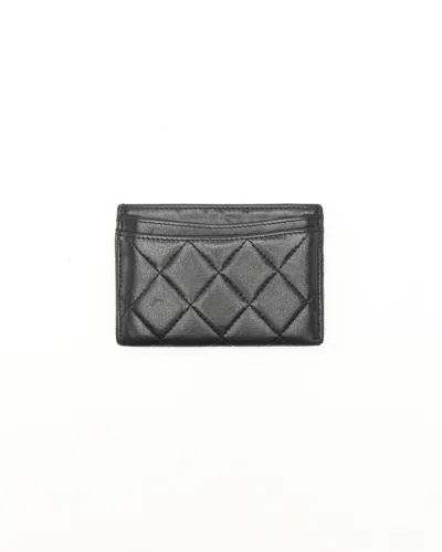 Pre-owned Chanel Matelasse Card Holder In Black