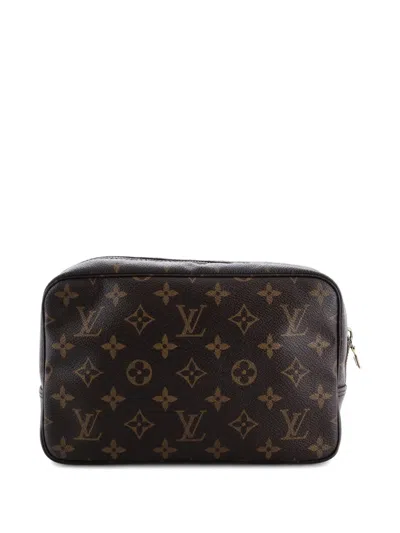 Pre-owned Louis Vuitton Trousse Toiletry Monogram Canvas 23 Pouch In Brown