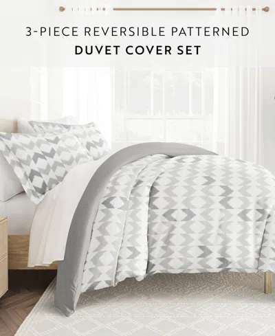 Ienjoy Home Utra Soft Reversible 3-pc. Duvet Cover Set, King/california King In Multi