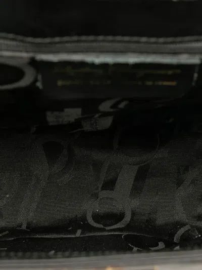 Pre-owned Ferragamo 20th Century Leather Shoulder Bag In Black