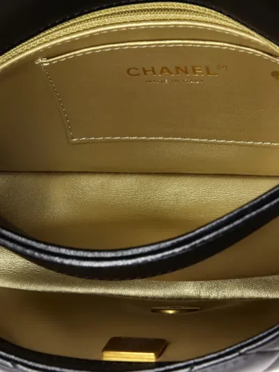 Pre-owned Chanel Enamel Multi Cc Chain Flap Bag Quilted Lambskin Small Crossbody Bag In Black