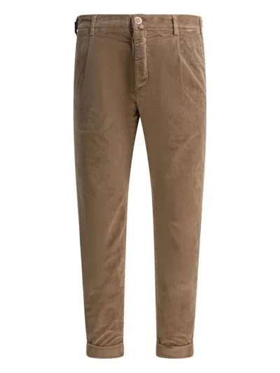 Jacob Cohen Corduroy Pleated Trousers In Brown