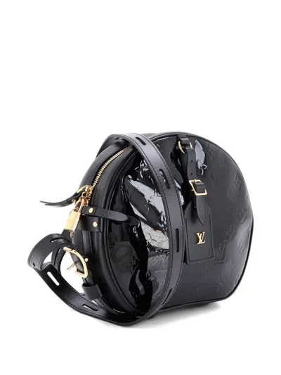 Pre-owned Louis Vuitton Boite Chapeau Souple Bag Monogram Vernis Mm Crossbody Bag In Black