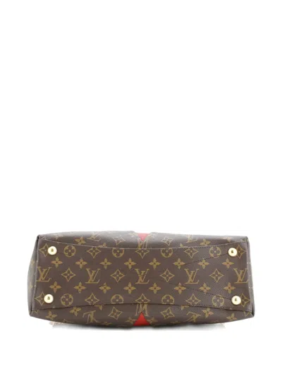 Pre-owned Louis Vuitton V Tote Monogram Canvas And Leather Mm Shoulder Bag In Brown