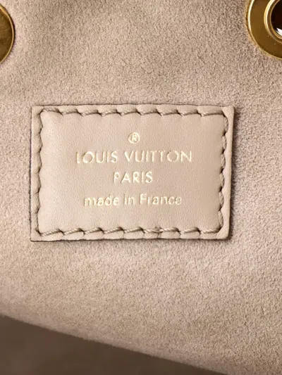 Pre-owned Louis Vuitton Neonoe Handbag Bicolor Monogram Empreinte Giant Mm Bucket Bag In Neutral