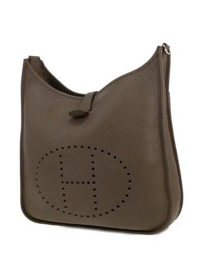 Pre-owned Hermes 2019 Evelyne Iii Shoulder Bag In Brown