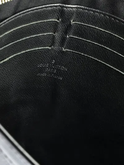 Pre-owned Louis Vuitton Pochette Voyage Damier Graphite Mm Clutch Bag In Black