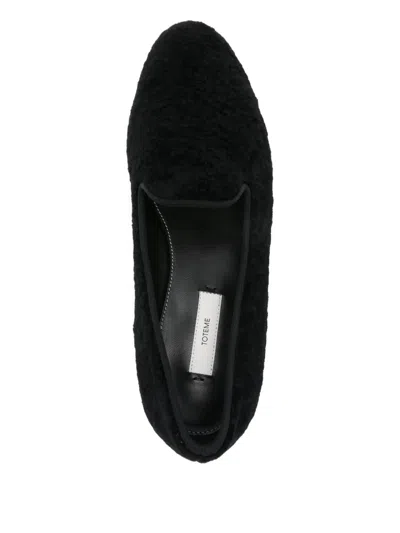 Totême Shearling Loafers In Multi