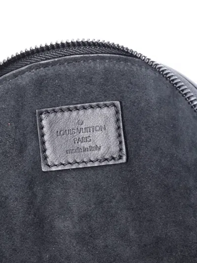 Pre-owned Louis Vuitton Disc Pouch Leather Clutch Bag In Black